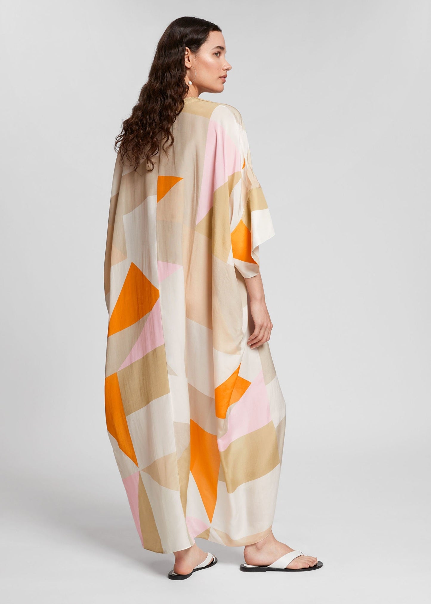 Confetti Cascade | Beige Kaftan