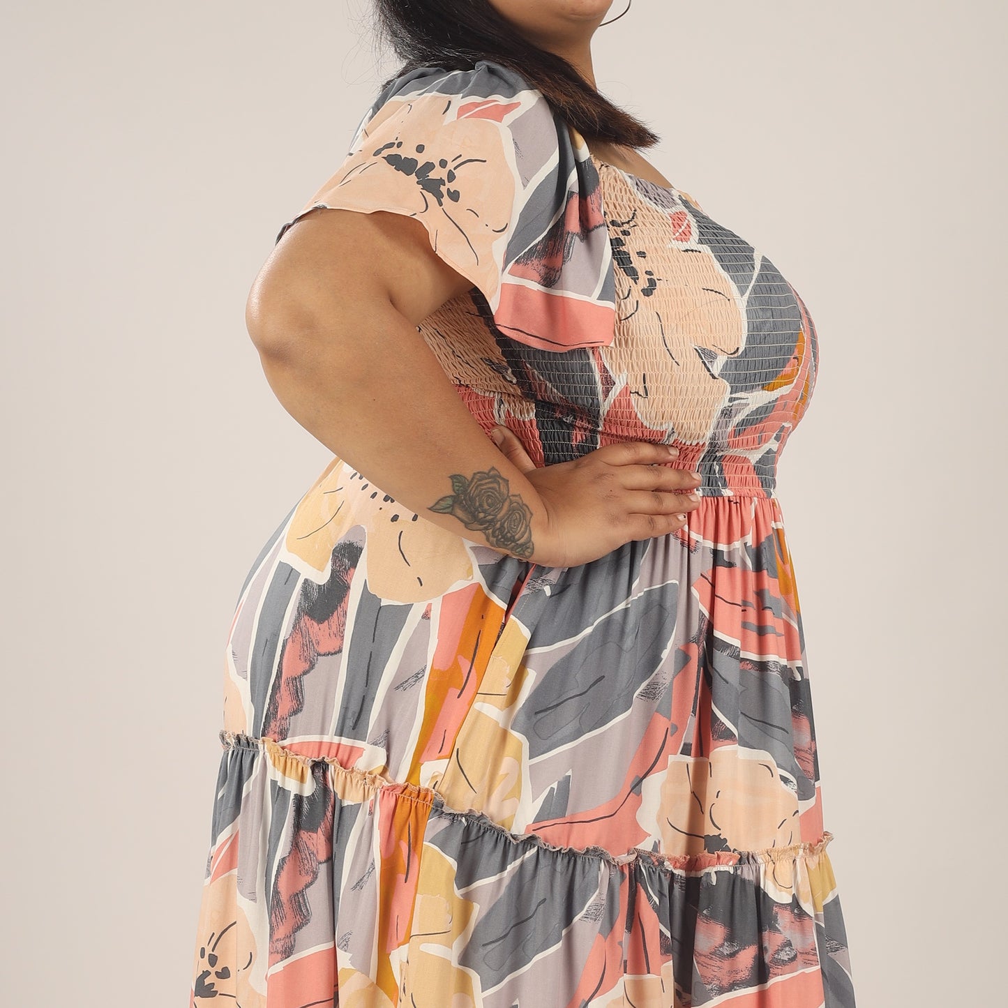 Floral Fusion | Peach Tiered Smocking Dress With Pockets