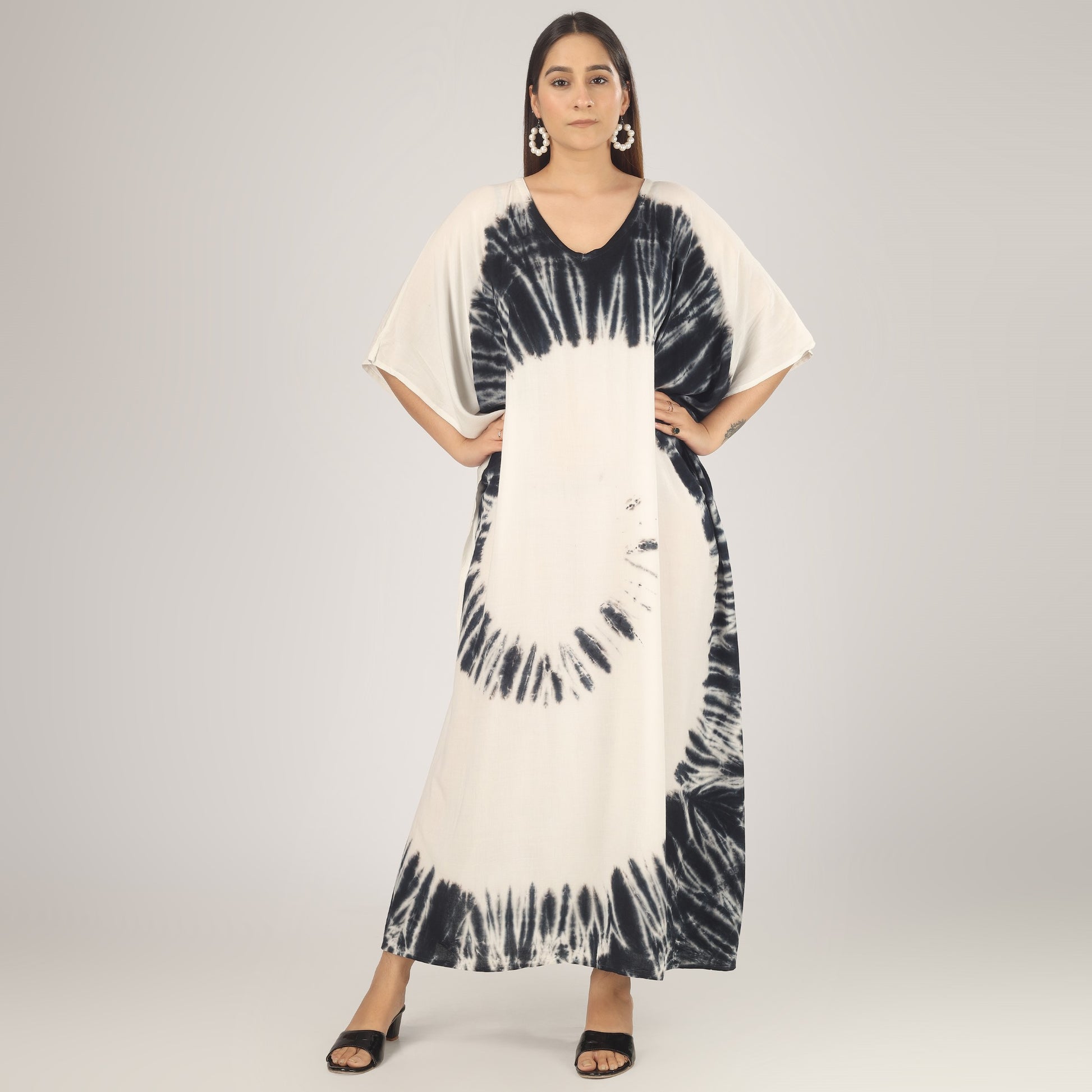 Earthen Threads Beach Summer Shibori Tie Dye Kaftan Kimono White Black